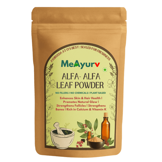 MeAyurv Alfa-Alfa Leaf Powder packaging on a green background